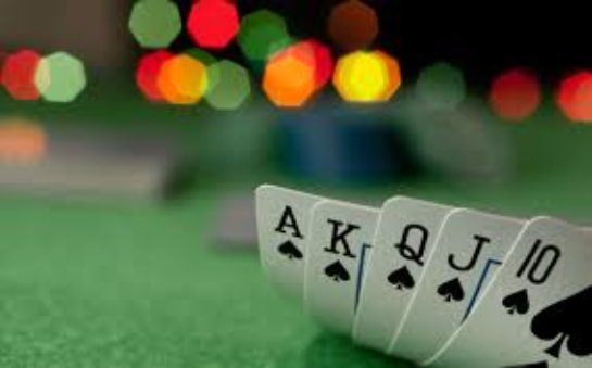 Профессиональные комбинации игры в покер