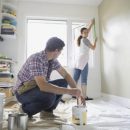 Удобство и экономия времени: преимущества службы по ремонту квартир и бытовой техники дому и в мастерских